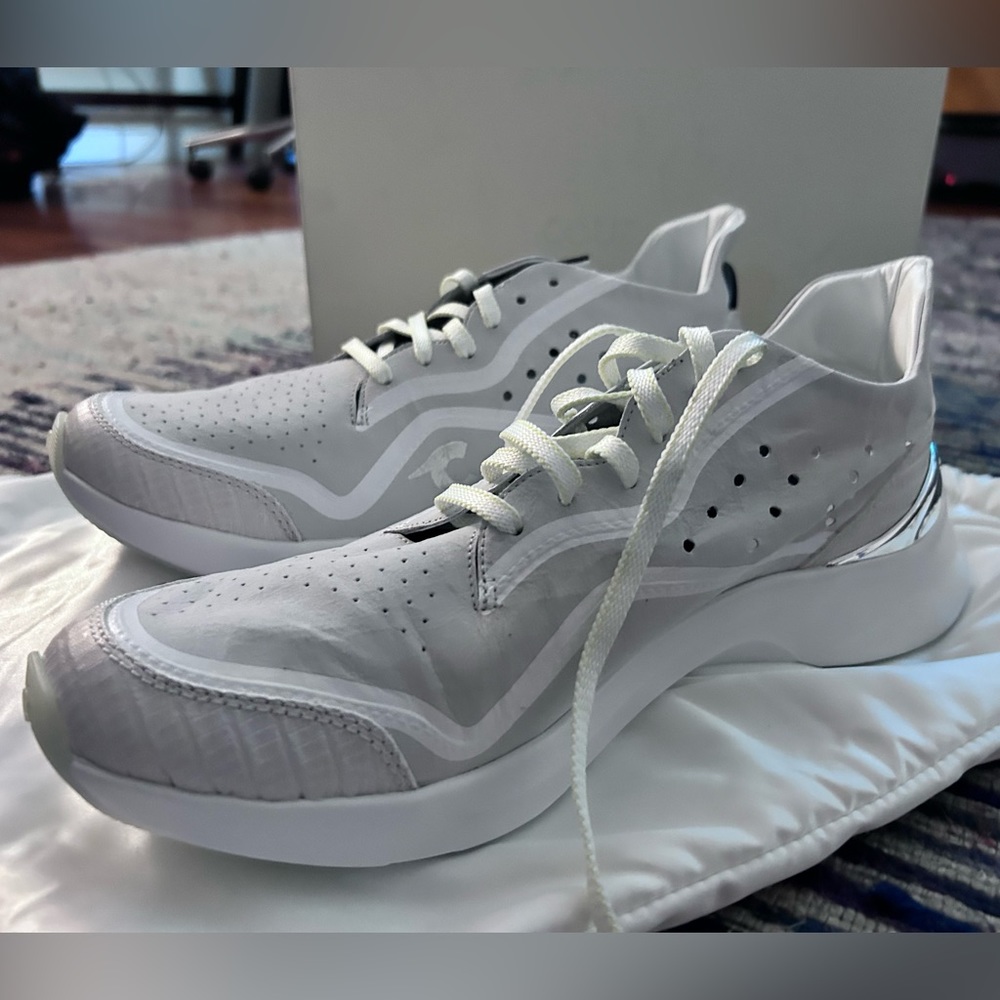 Courser Uno men’s shoes